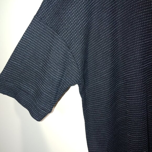 Free People Waffle Knit Split Back Oversized Thermal Top Size XS Black - Picture 4 of 7